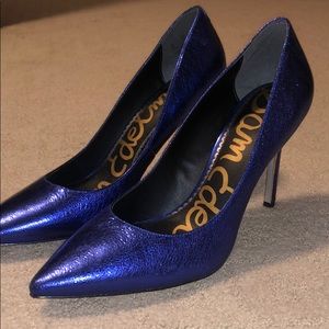 Beautiful Metallic Blue Sam Edelman Pumps!